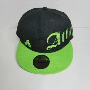 Vtg Atlanta Braves Fitted Hat 7-1/4 New Era 59FIFTY  Black Neon Green Letters